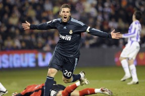 九游平台下载安装-大奖赛最新形势：丹佛掘金高居榜首，山东泰山强势追赶，冠军归属成迷