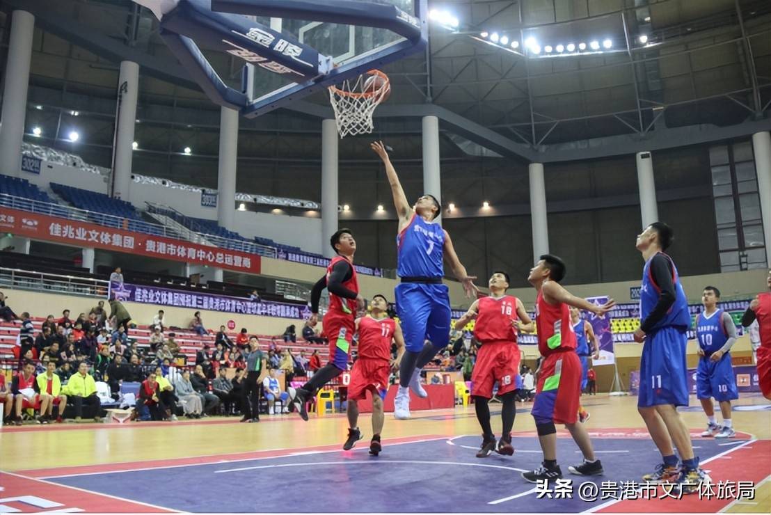 篮球联赛开幕战即将上演,球迷翘首期待的简单介绍