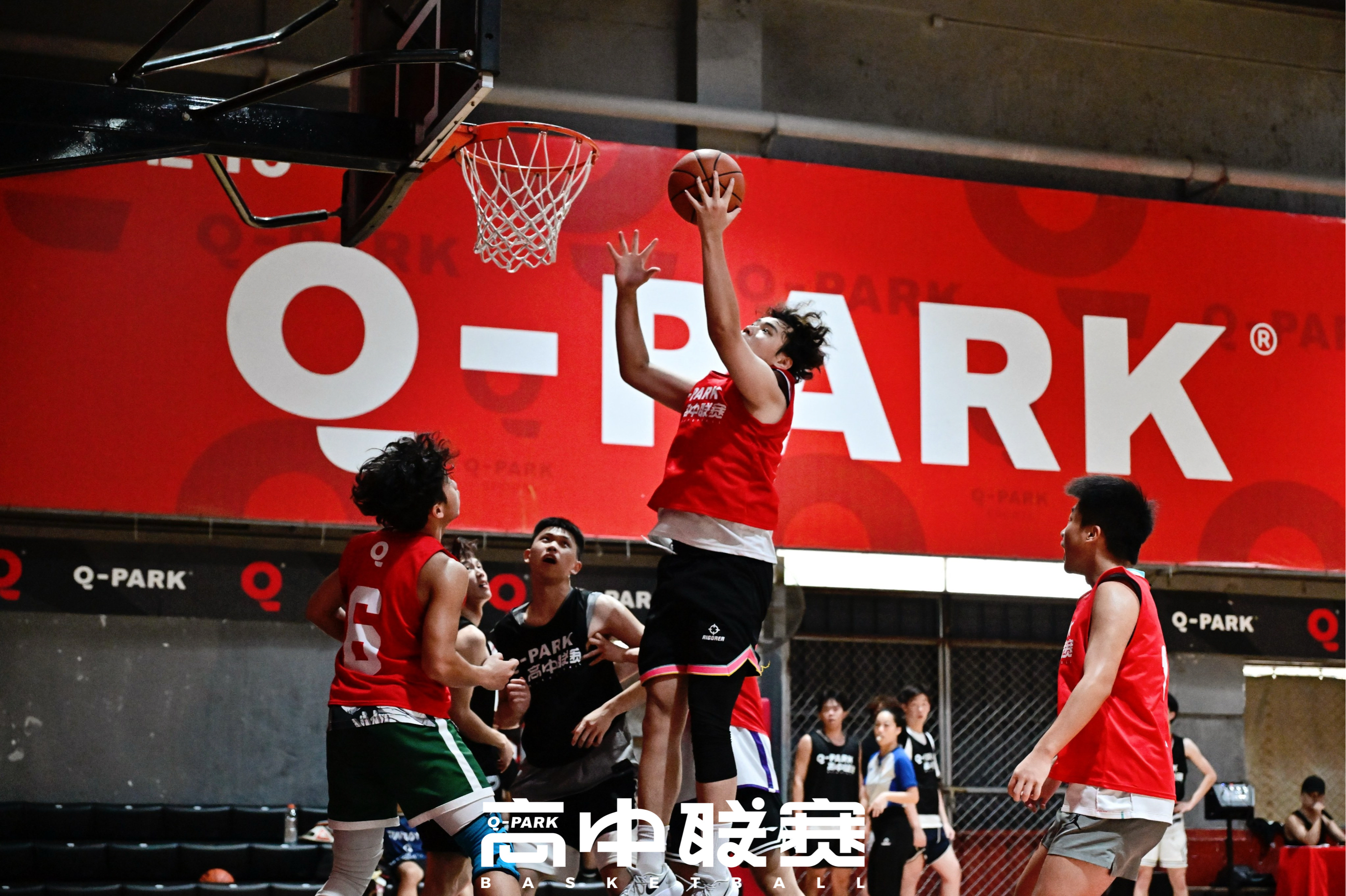 篮球联赛开幕战即将上演，球迷翘首期待的简单介绍